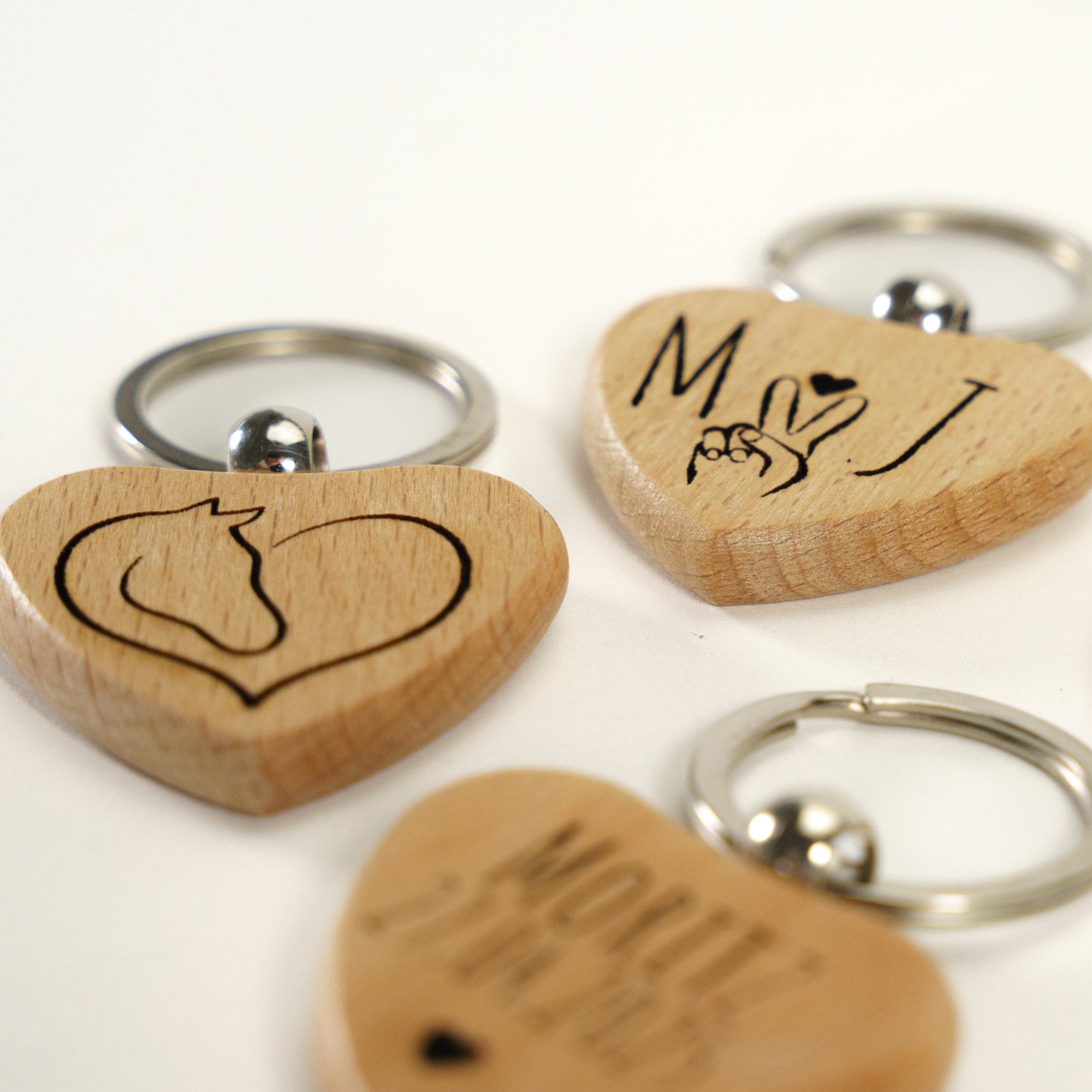 Personalisierter Schlüsselanhänger herzförmig