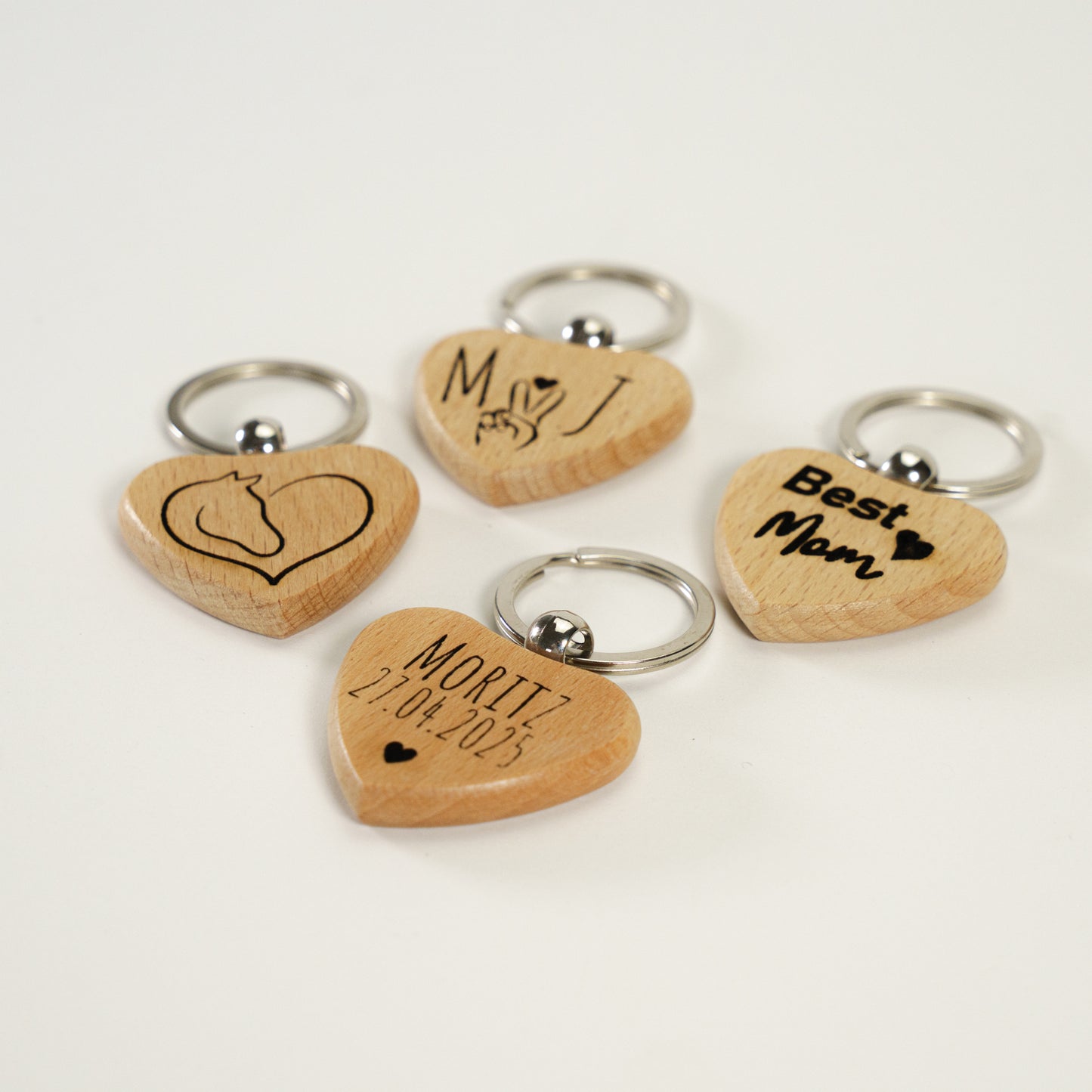 Personalisierter Schlüsselanhänger herzförmig